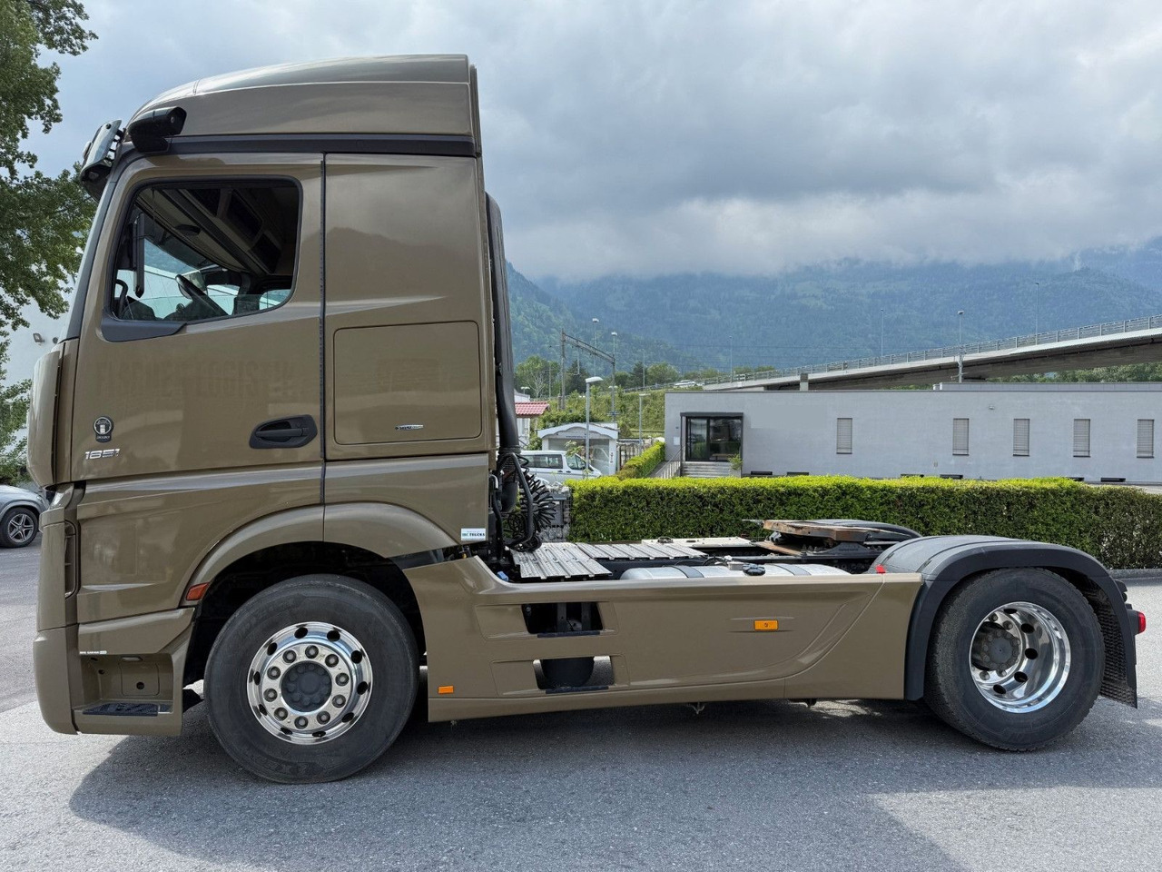 Mercedes-Benz Actros 1851 4x2, MP5, E6, Retarder, Kompressor - Tractor unit: picture 3 Mercedes-Benz Actros 1851 4x2, MP5, E6, Retarder, Kompressor - Tractor unit: picture 3