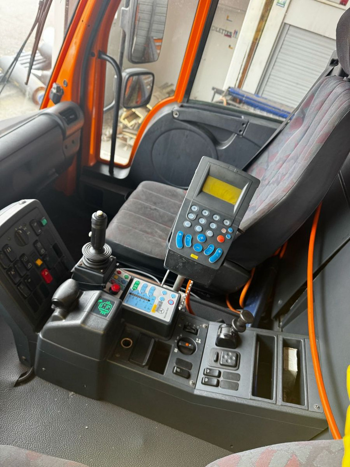 Truck Unimog U400 4x4, Winterdienst, Schild+Streuer: picture 10