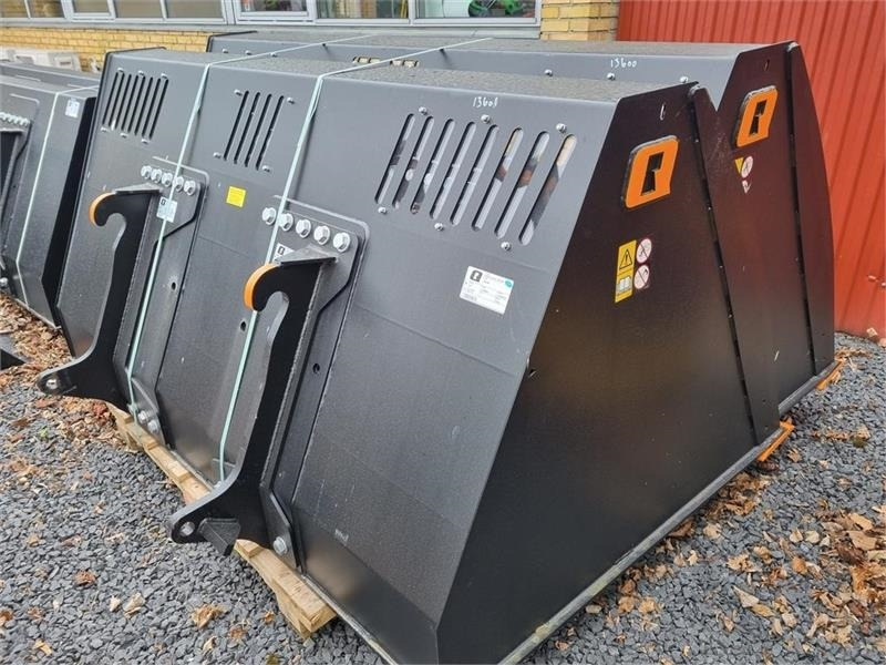 Ålø VXL + 265 Volumenskovl - Loader bucket for Telescopic handler: picture 1 Ålø VXL + 265 Volumenskovl - Loader bucket for Telescopic handler: picture 1