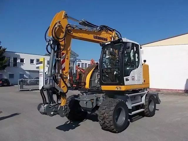 Wheel excavator 2022 Liebherr A 913 Compact G6.0-D Litronic: picture 1