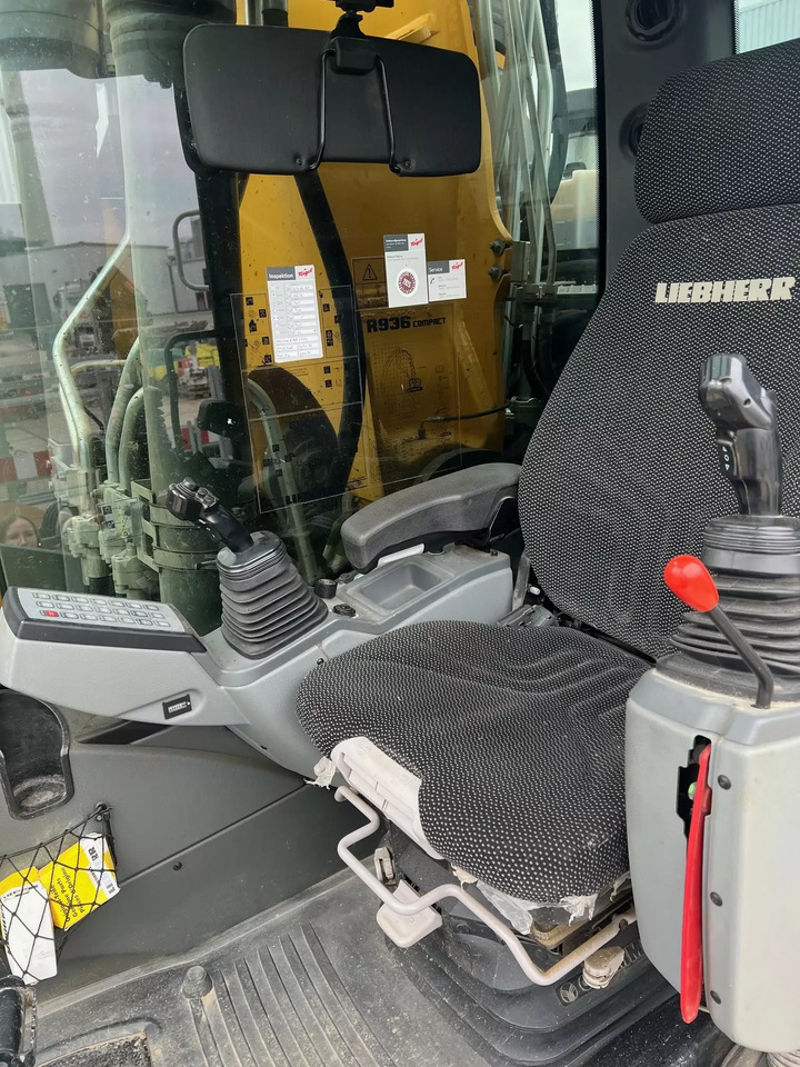 Crawler excavator 2022 Liebherr R 936 NLC Compact G6.1-D: picture 6
