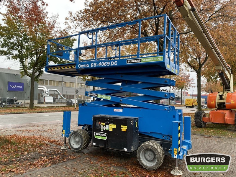 Genie GS4069 DC - Scissor lift: picture 3 Genie GS4069 DC - Scissor lift: picture 3