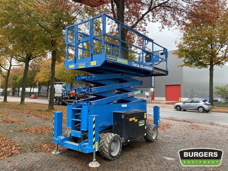 Genie GS4069 DC - Scissor lift: picture 2 Genie GS4069 DC - Scissor lift: picture 2