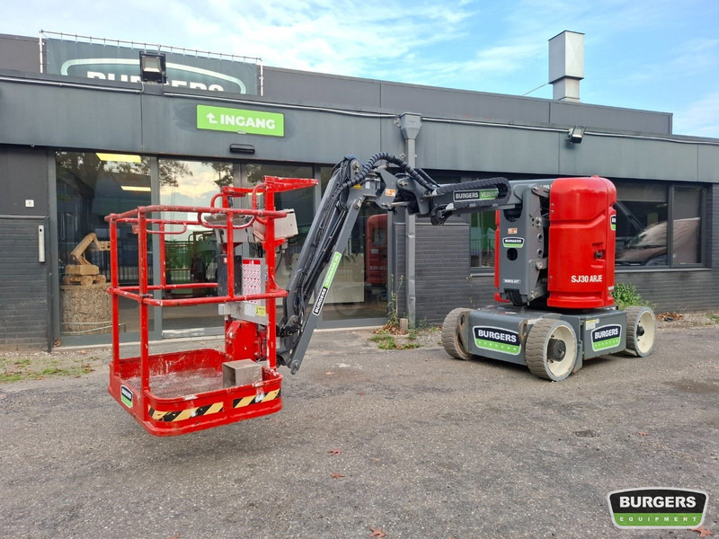 Skyjack SJ30 ARJE - Articulated boom: picture 1 Skyjack SJ30 ARJE - Articulated boom: picture 1