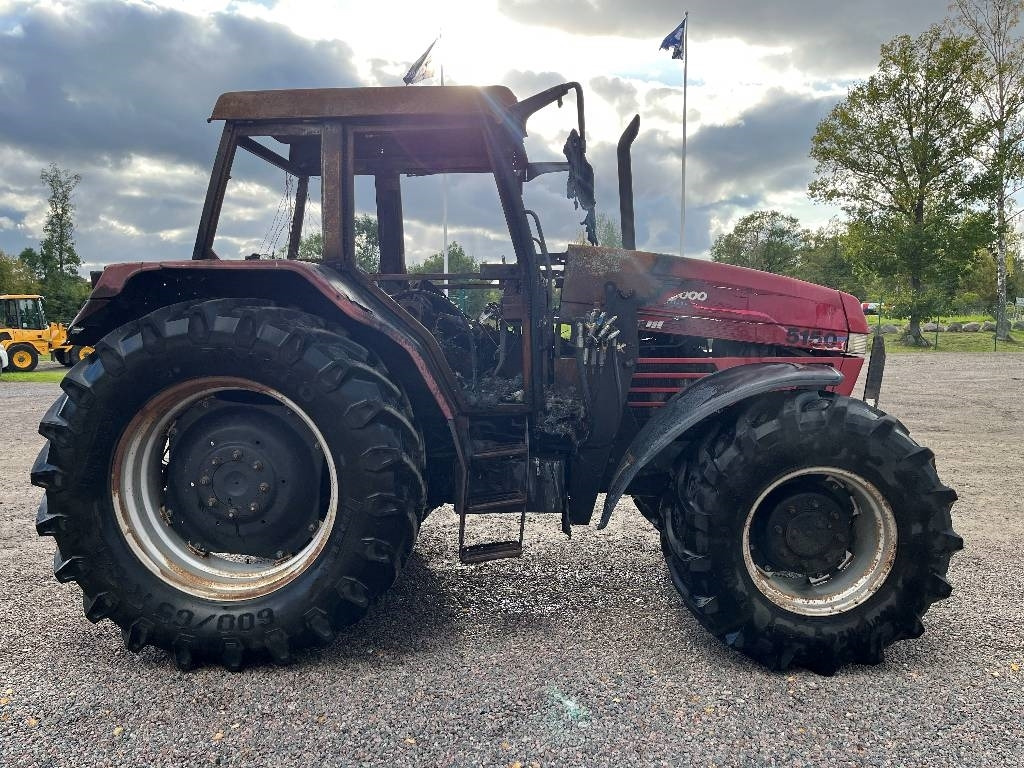 Case IH Maxxum 5150 Dismantled: only spare parts - Farm tractor: picture 4 Case IH Maxxum 5150 Dismantled: only spare parts - Farm tractor: picture 4