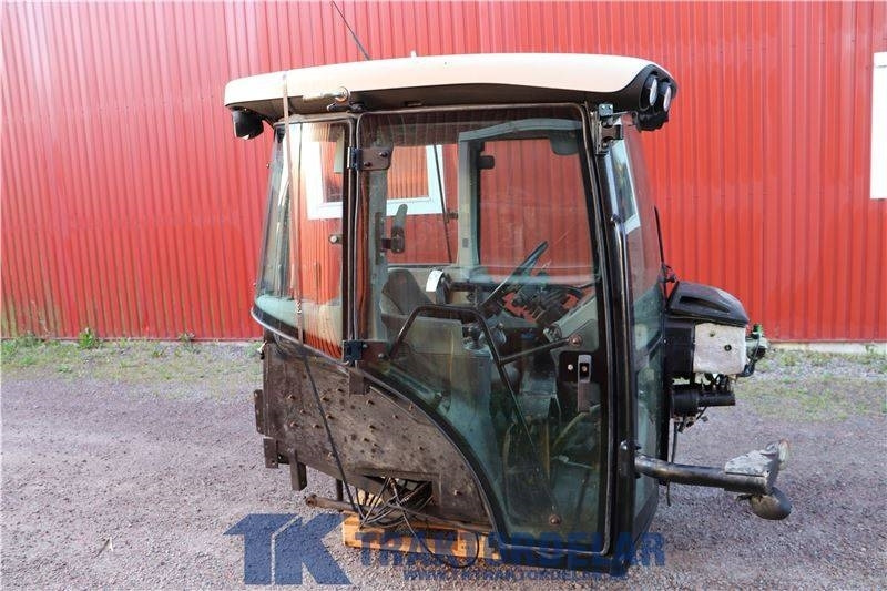Claas 840 - Cab for Agricultural machinery: picture 2 Claas 840 - Cab for Agricultural machinery: picture 2