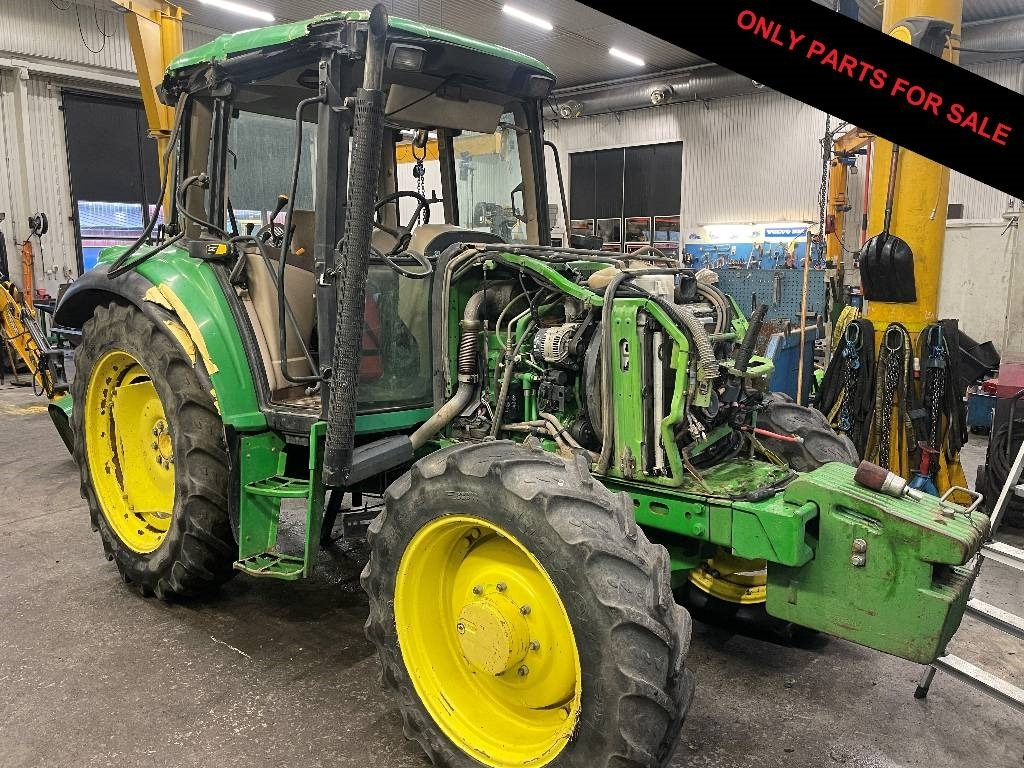 John Deere 6220 Dismantled: only spare parts - Farm tractor: picture 1 John Deere 6220 Dismantled: only spare parts - Farm tractor: picture 1
