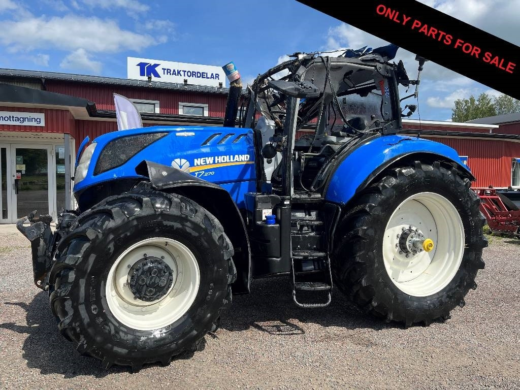 New Holland T 7.270 dismantled: only spare parts - Farm tractor: picture 1 New Holland T 7.270 dismantled: only spare parts - Farm tractor: picture 1