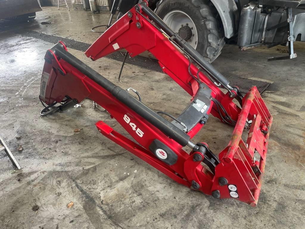 Reservdelar till +3.0 P lastare Krockad Säljs i de - Front loader for tractor: picture 2 Reservdelar till +3.0 P lastare Krockad Säljs i de - Front loader for tractor: picture 2