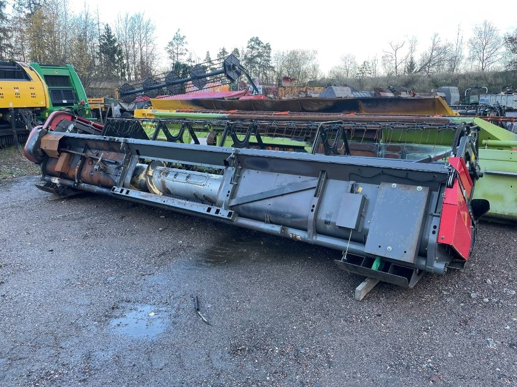 Skärbord / Header Massey Ferguson 753 / 7246 - Combine header: picture 4 Skärbord / Header Massey Ferguson 753 / 7246 - Combine header: picture 4