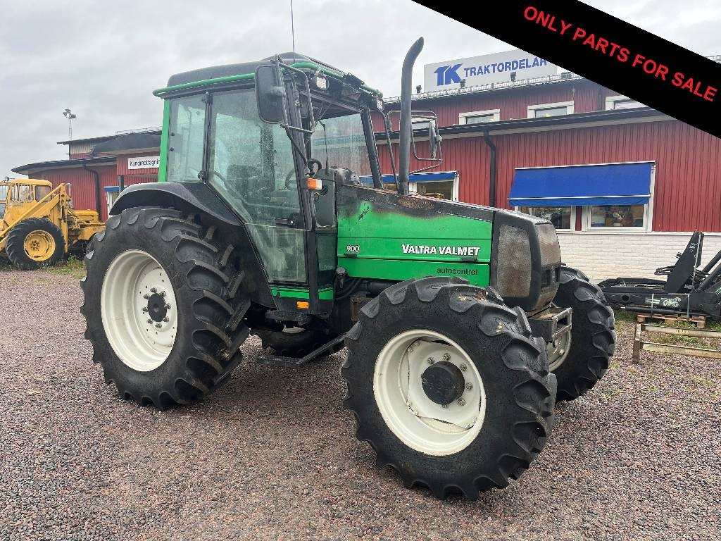 Valmet 900 Dismantled. Only spare parts - Farm tractor: picture 1 Valmet 900 Dismantled. Only spare parts - Farm tractor: picture 1