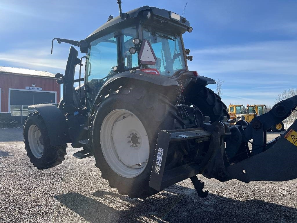 Valtra Valmet G135 Dismantled. Only specific spare parts - Farm tractor: picture 4 Valtra Valmet G135 Dismantled. Only specific spare parts - Farm tractor: picture 4