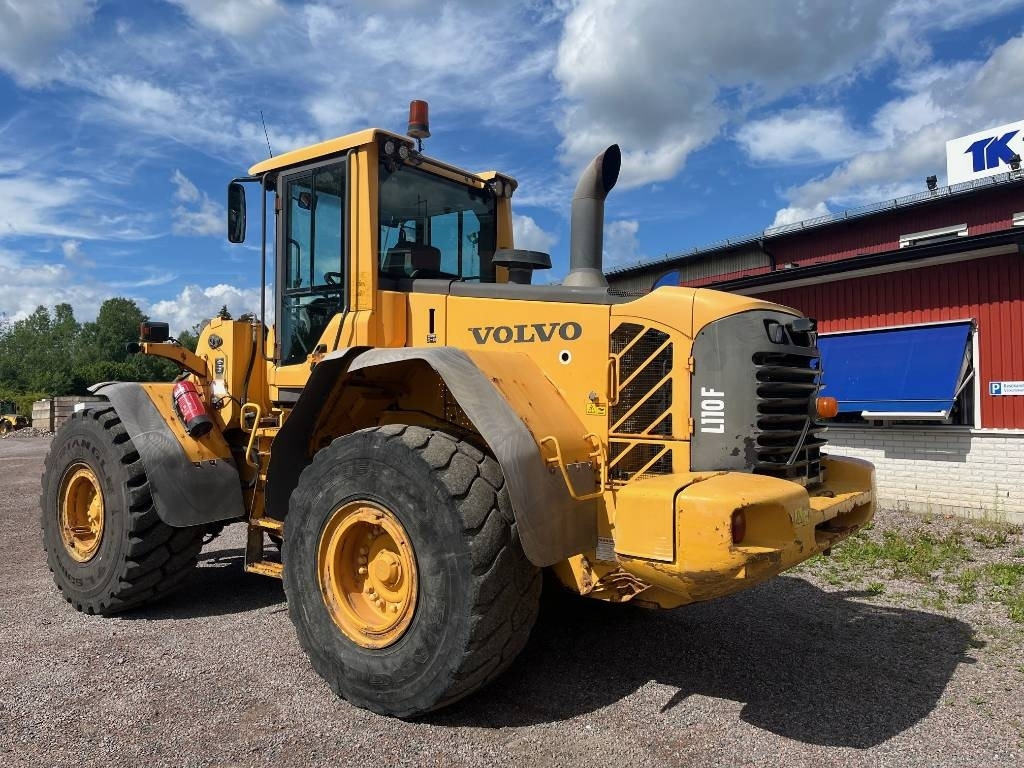 Volvo L 110 F  - Wheel loader: picture 2 Volvo L 110 F  - Wheel loader: picture 2