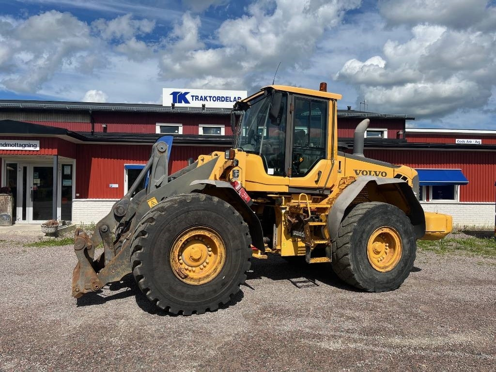 Volvo L 110 F  - Wheel loader: picture 1 Volvo L 110 F  - Wheel loader: picture 1