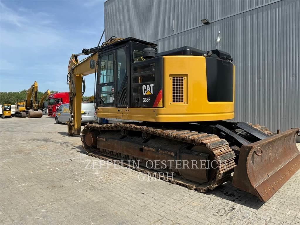 CAT 335FLCR - Crawler excavator: picture 4 CAT 335FLCR - Crawler excavator: picture 4