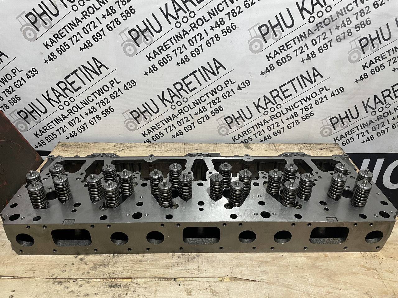 CAT Caterpillar C12 - głowica silnika kompletna NOWA 1799458 179-9458 - Engine and parts for Construction machinery: picture 2 CAT Caterpillar C12 - głowica silnika kompletna NOWA 1799458 179-9458 - Engine and parts for Construction machinery: picture 2