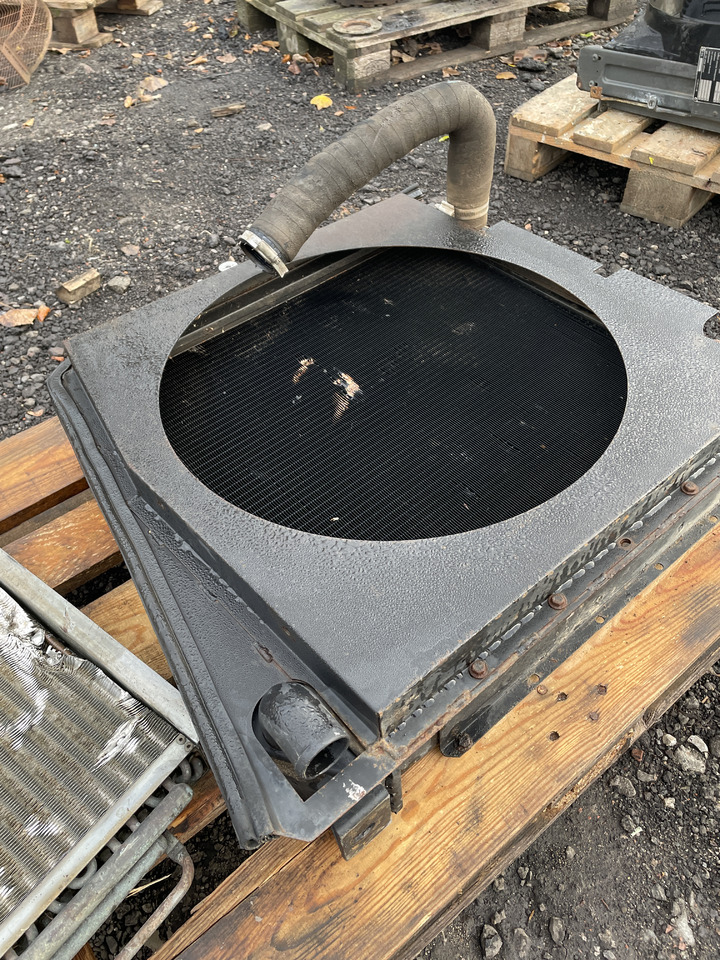 CAT TH62 TH63 3054 - chłodnica wody 1429637 1744429 - Oil cooler for Construction machinery: picture 2 CAT TH62 TH63 3054 - chłodnica wody 1429637 1744429 - Oil cooler for Construction machinery: picture 2