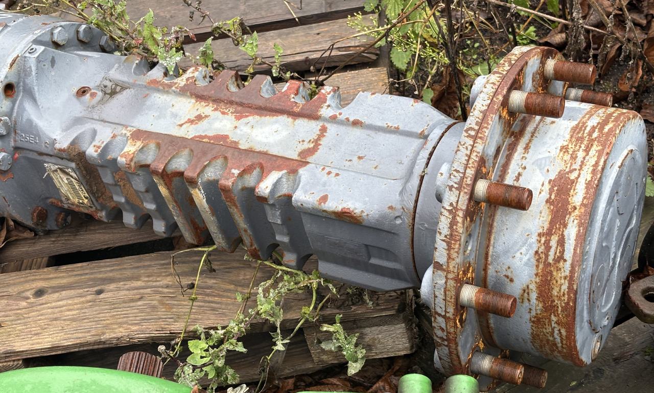 Carraro 28.32M 11885677 150006 Obudowa Mostu Pochwa Zwolnica Zwrotnica Hamulec Piasta CZĘŚCI - Axle and parts for Agricultural machinery: picture 3 Carraro 28.32M 11885677 150006 Obudowa Mostu Pochwa Zwolnica Zwrotnica Hamulec Piasta CZĘŚCI - Axle and parts for Agricultural machinery: picture 3