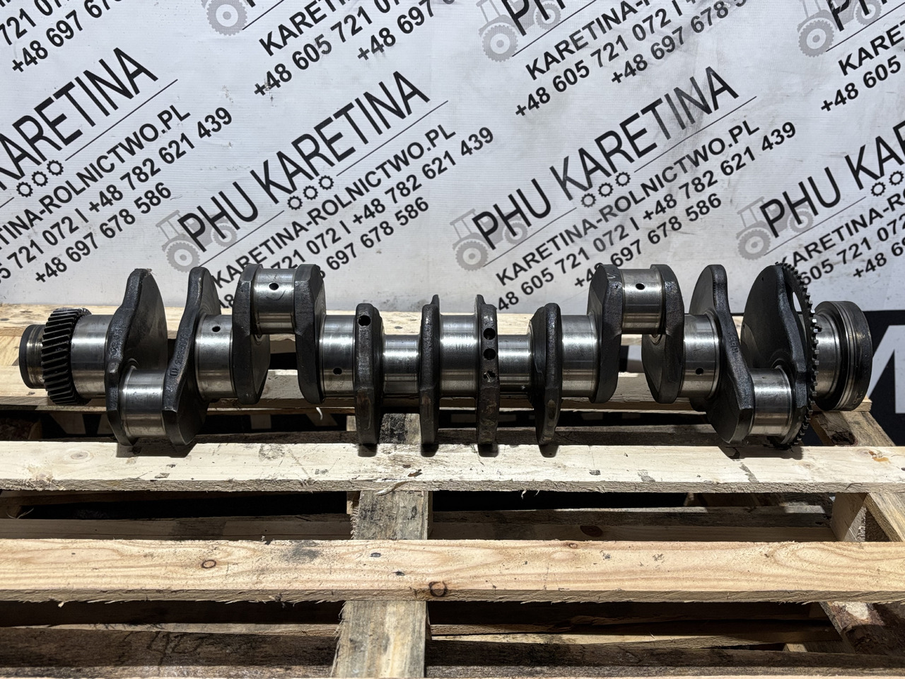 Case 5130 5140 5150 Maxxum 5140 Cummins 6BT Wał Korbowy J908032 J929037 J918324 - Crankshaft for Agricultural machinery: picture 2 Case 5130 5140 5150 Maxxum 5140 Cummins 6BT Wał Korbowy J908032 J929037 J918324 - Crankshaft for Agricultural machinery: picture 2