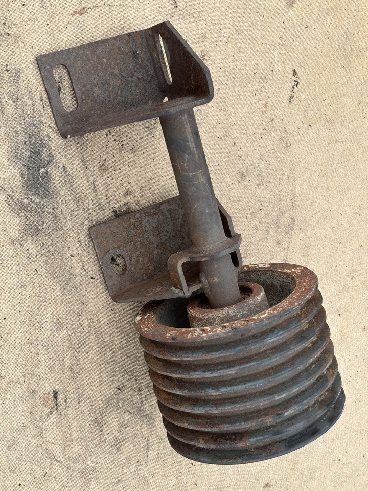 Claas Lexion 780 Koło Pasowe 7 rzędowe z mocowaniem - Belt for Combine harvester: picture 2 Claas Lexion 780 Koło Pasowe 7 rzędowe z mocowaniem - Belt for Combine harvester: picture 2