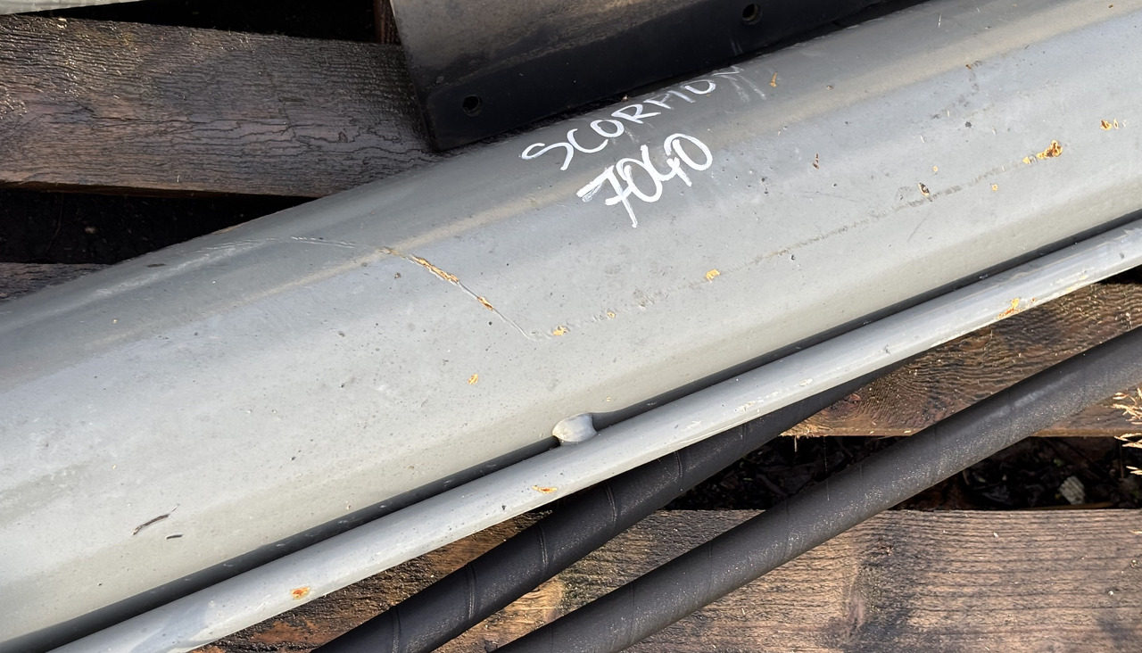 Claas Scorpion 7040 Siłownik Podnoszenia Siłownik Wyrównania 0013003700 0013003720 - Hydraulic cylinder for Telescopic handler: picture 3 Claas Scorpion 7040 Siłownik Podnoszenia Siłownik Wyrównania 0013003700 0013003720 - Hydraulic cylinder for Telescopic handler: picture 3