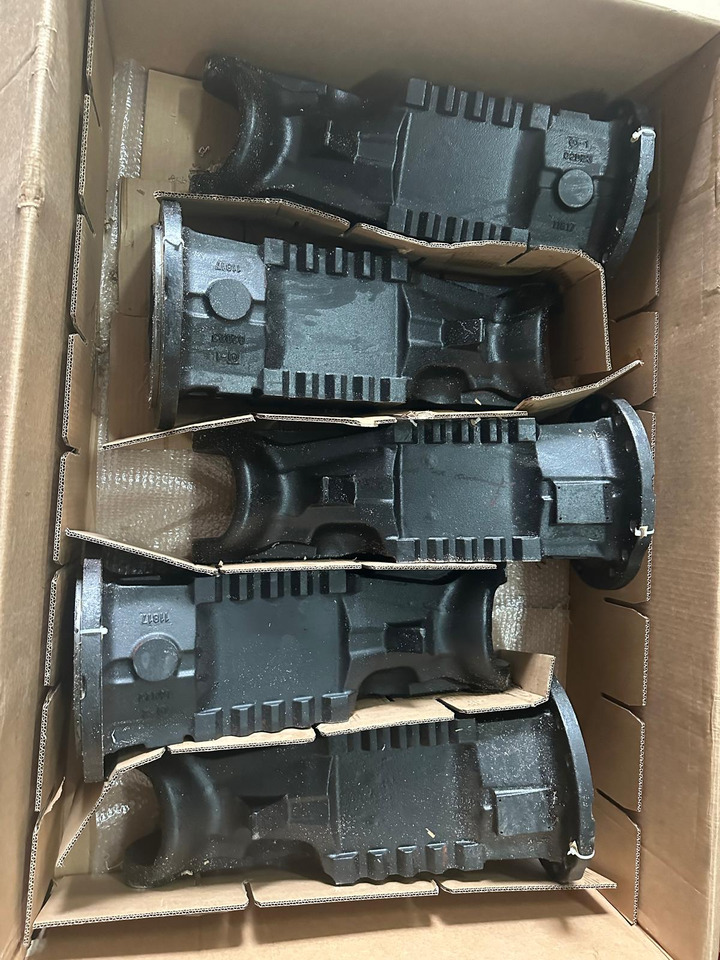 Claas ranger obudowa mostu carraro 11817 - Axle and parts for Agricultural machinery: picture 1 Claas ranger obudowa mostu carraro 11817 - Axle and parts for Agricultural machinery: picture 1