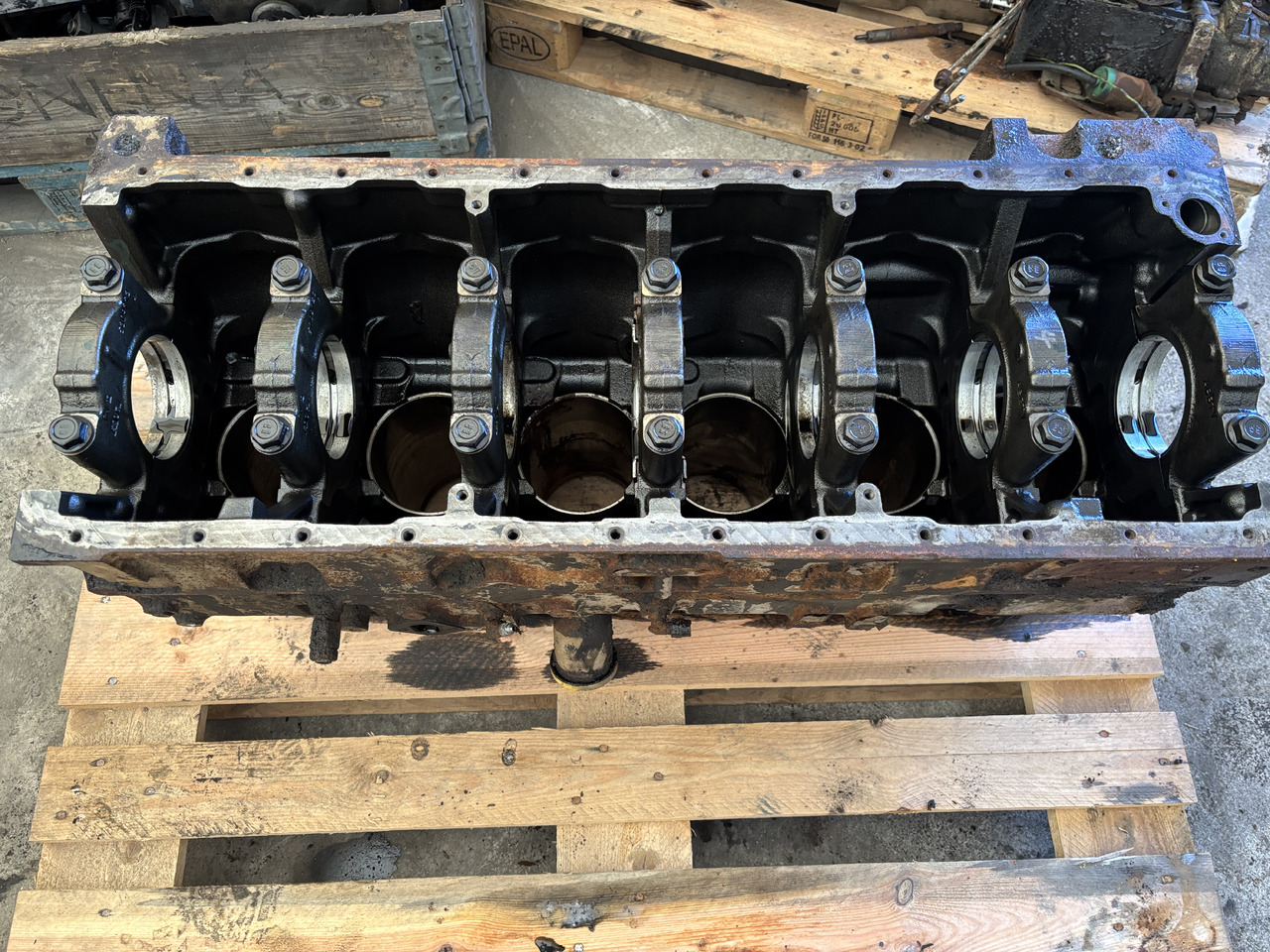 Cummins 6CT 6CT8.3 6C8.3 Blok Cylindra 5478882 5309323 5620130 - Cylinder block for Agricultural machinery: picture 1 Cummins 6CT 6CT8.3 6C8.3 Blok Cylindra 5478882 5309323 5620130 - Cylinder block for Agricultural machinery: picture 1