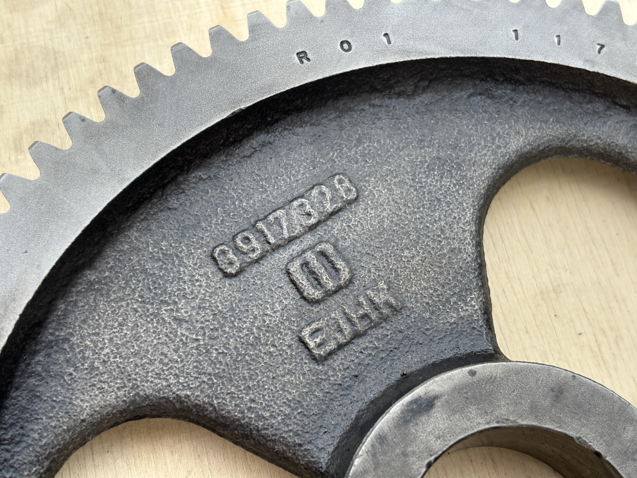 Cummins 8.3 6CT 6CTA 6CTAA Koło zębate wałka rozrządu 3918777 3907677 3917328 3901967 ORYGINAŁ - Camshaft for Agricultural machinery: picture 3 Cummins 8.3 6CT 6CTA 6CTAA Koło zębate wałka rozrządu 3918777 3907677 3917328 3901967 ORYGINAŁ - Camshaft for Agricultural machinery: picture 3