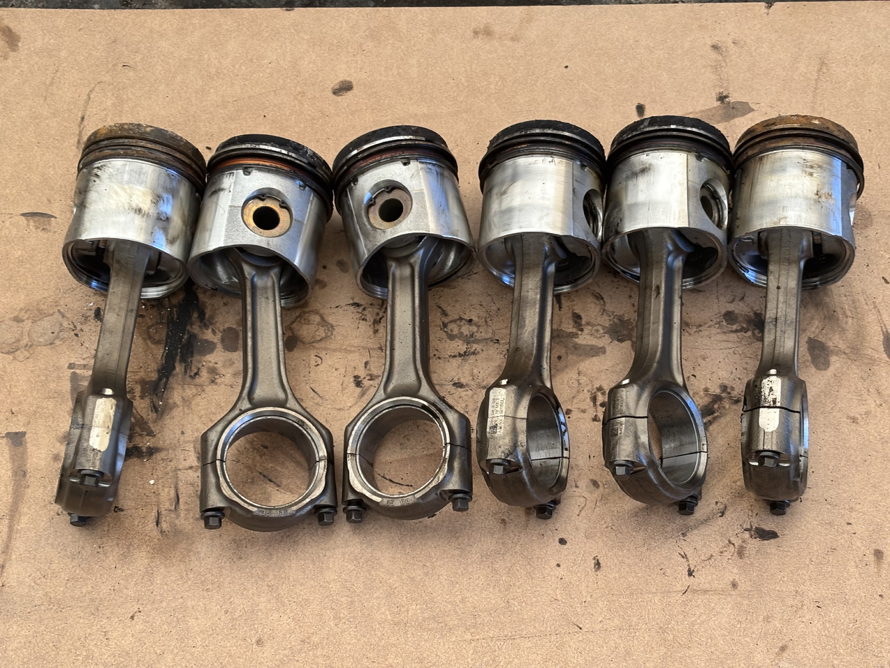 Cummins 8.3 6CT 6CTA 6CTAA Tłok + Korbowód 3929161 3924350 - Connecting rod for Agricultural machinery: picture 5 Cummins 8.3 6CT 6CTA 6CTAA Tłok + Korbowód 3929161 3924350 - Connecting rod for Agricultural machinery: picture 5