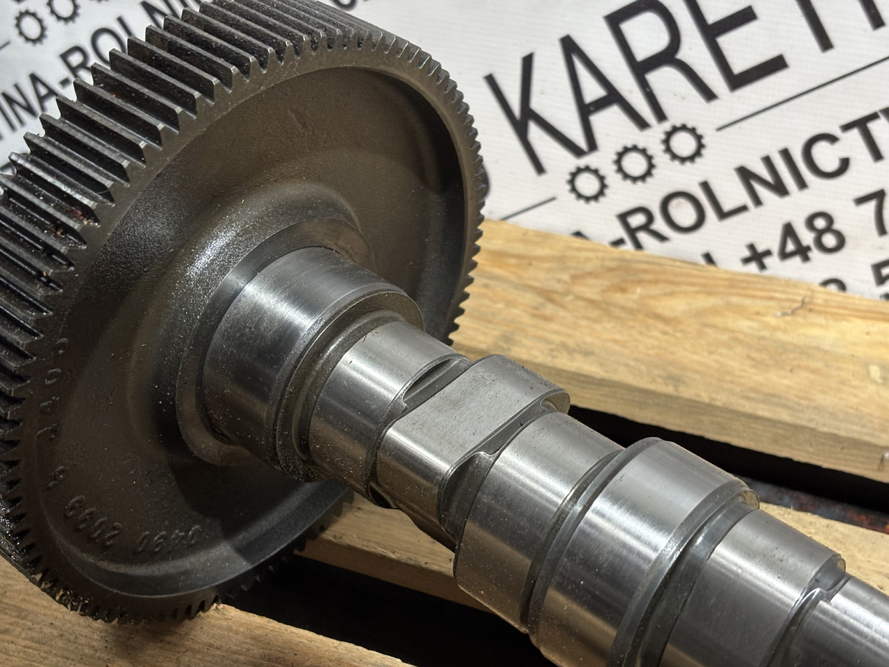 DEUTZ 04909276 04901003 04902099 TCD2013L64V Wałek Rozrządu - Camshaft for Agricultural machinery: picture 4 DEUTZ 04909276 04901003 04902099 TCD2013L64V Wałek Rozrządu - Camshaft for Agricultural machinery: picture 4