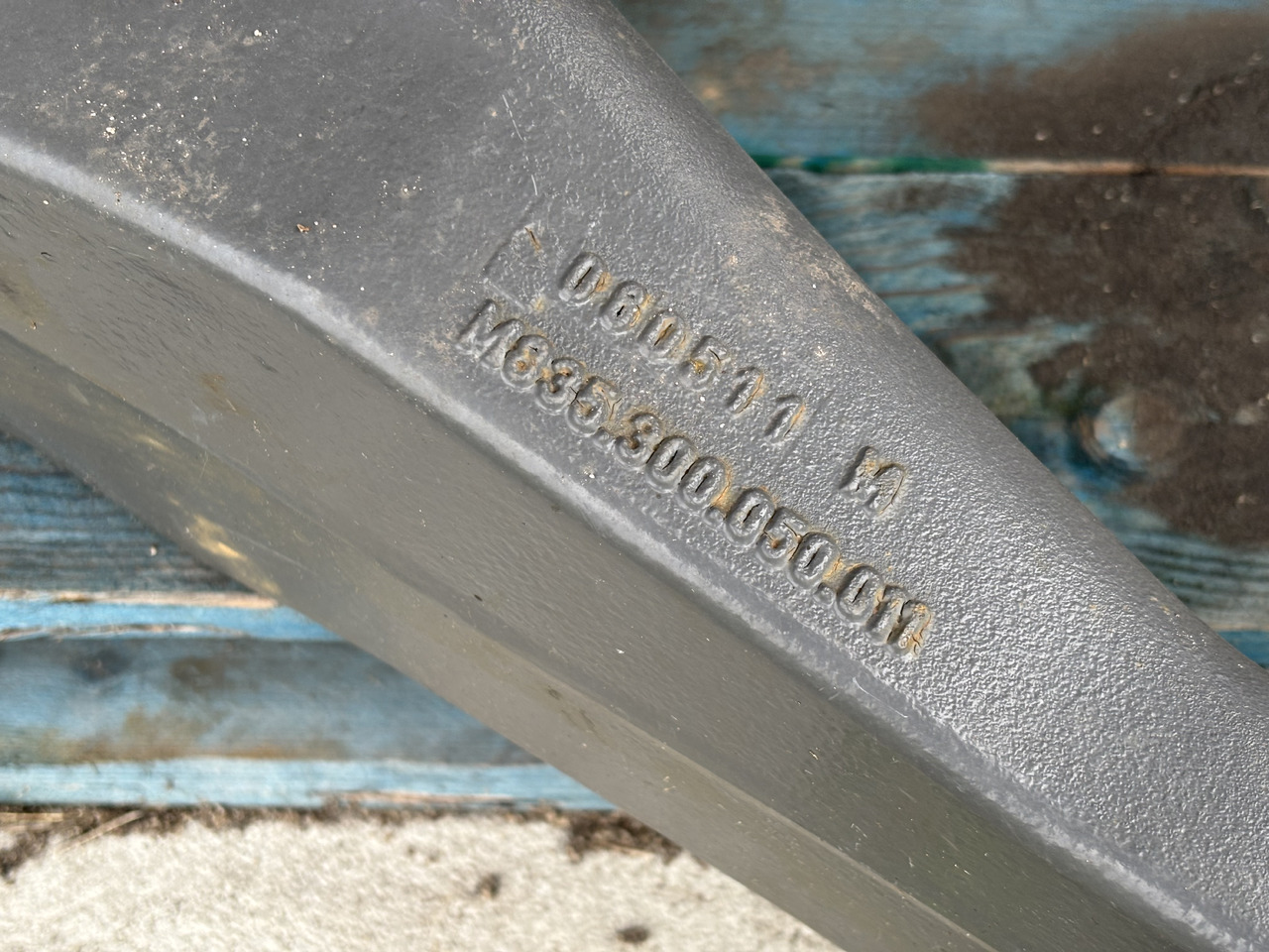 Axle and parts for Agricultural machinery Fendt 828 Obudowa Łączona Osi 755/137  F835300020260  F835300020250: picture 7