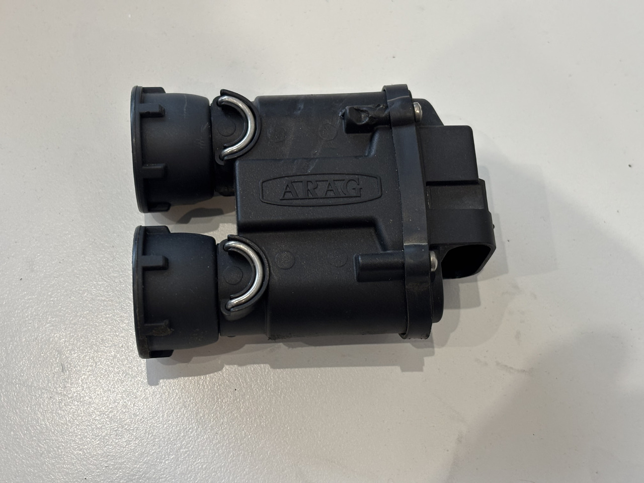 Fendt Rogator Zawór podwójny rozpylaczy ACP0436190 - Hydraulic valve for Agricultural machinery: picture 1 Fendt Rogator Zawór podwójny rozpylaczy ACP0436190 - Hydraulic valve for Agricultural machinery: picture 1