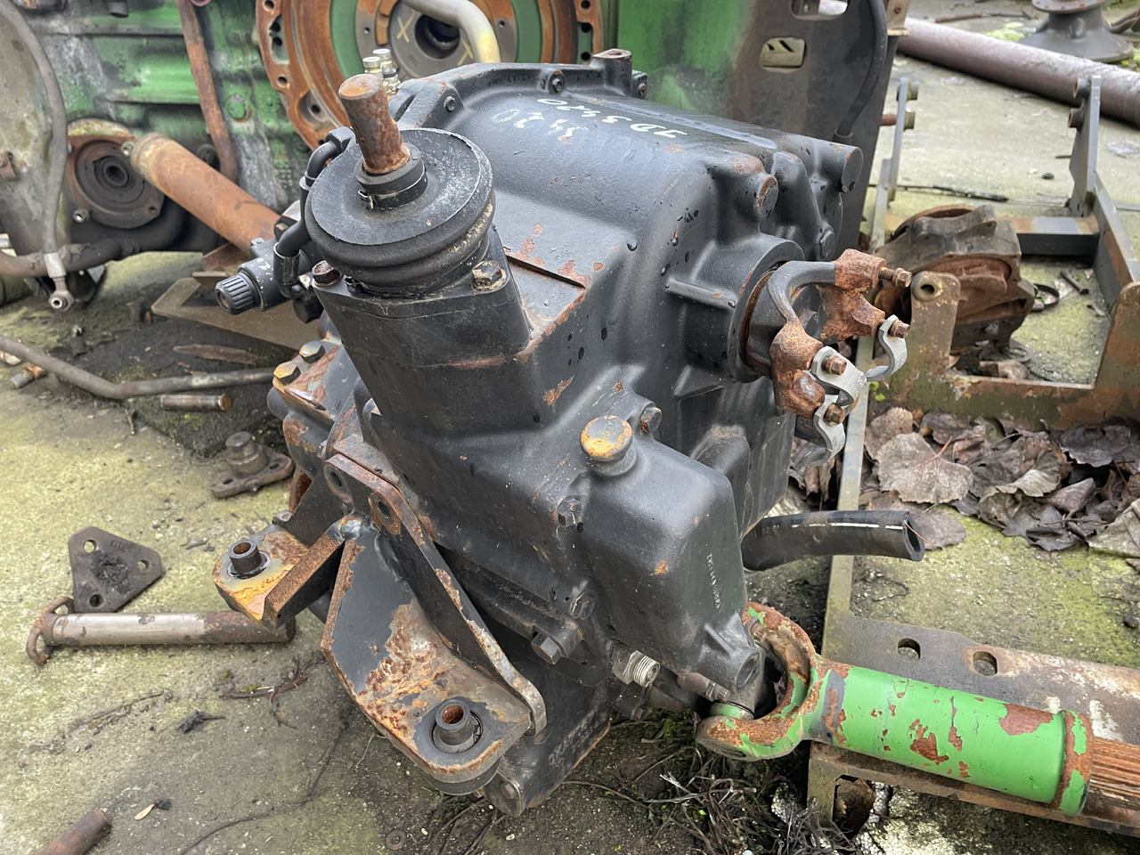 John Deere 3200 3215 3220 3415 3420 - skrzynia biegów AZ54187 CKA70671 - Gearbox for Agricultural machinery: picture 2 John Deere 3200 3215 3220 3415 3420 - skrzynia biegów AZ54187 CKA70671 - Gearbox for Agricultural machinery: picture 2