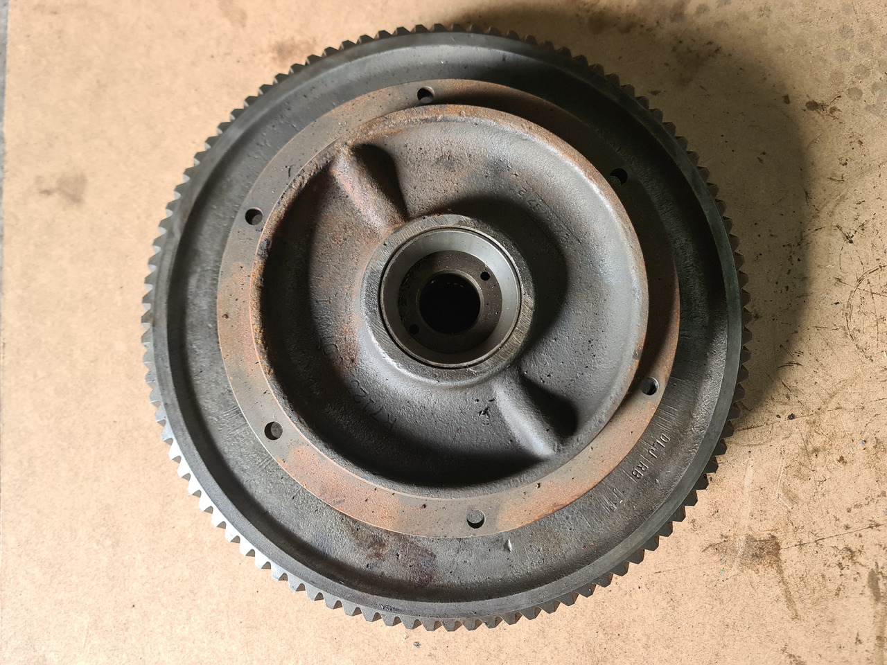 John Deere 4650, 4850 Bęben Sprzęgła WOM Sprzęgło Bieg R70932 AR95409 R71231 - Clutch and parts for Agricultural machinery: picture 1 John Deere 4650, 4850 Bęben Sprzęgła WOM Sprzęgło Bieg R70932 AR95409 R71231 - Clutch and parts for Agricultural machinery: picture 1