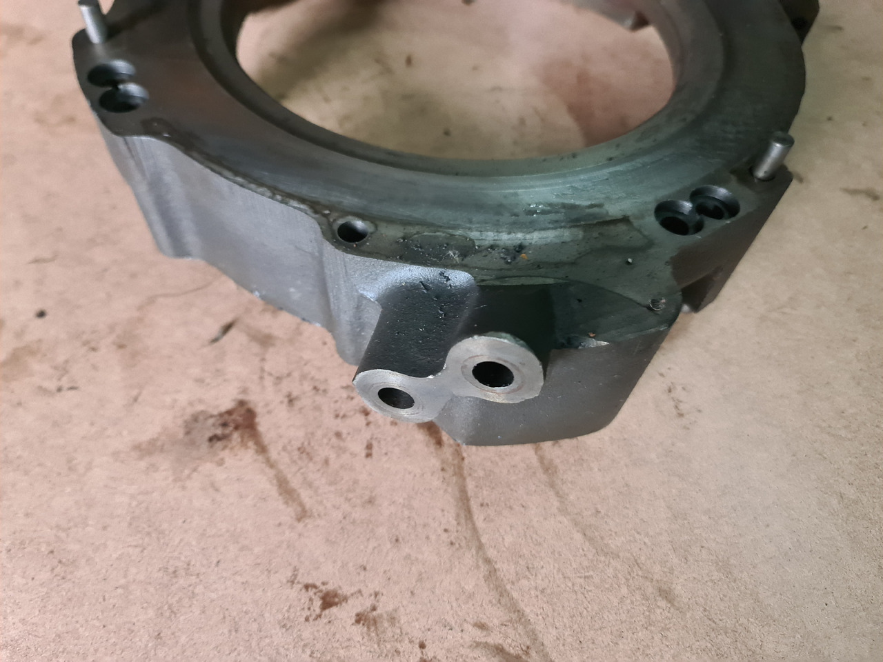 John Deere 4650, 4850 Obudowa Tłoka Hamulcowego R72044 - Brake parts for Agricultural machinery: picture 2 John Deere 4650, 4850 Obudowa Tłoka Hamulcowego R72044 - Brake parts for Agricultural machinery: picture 2