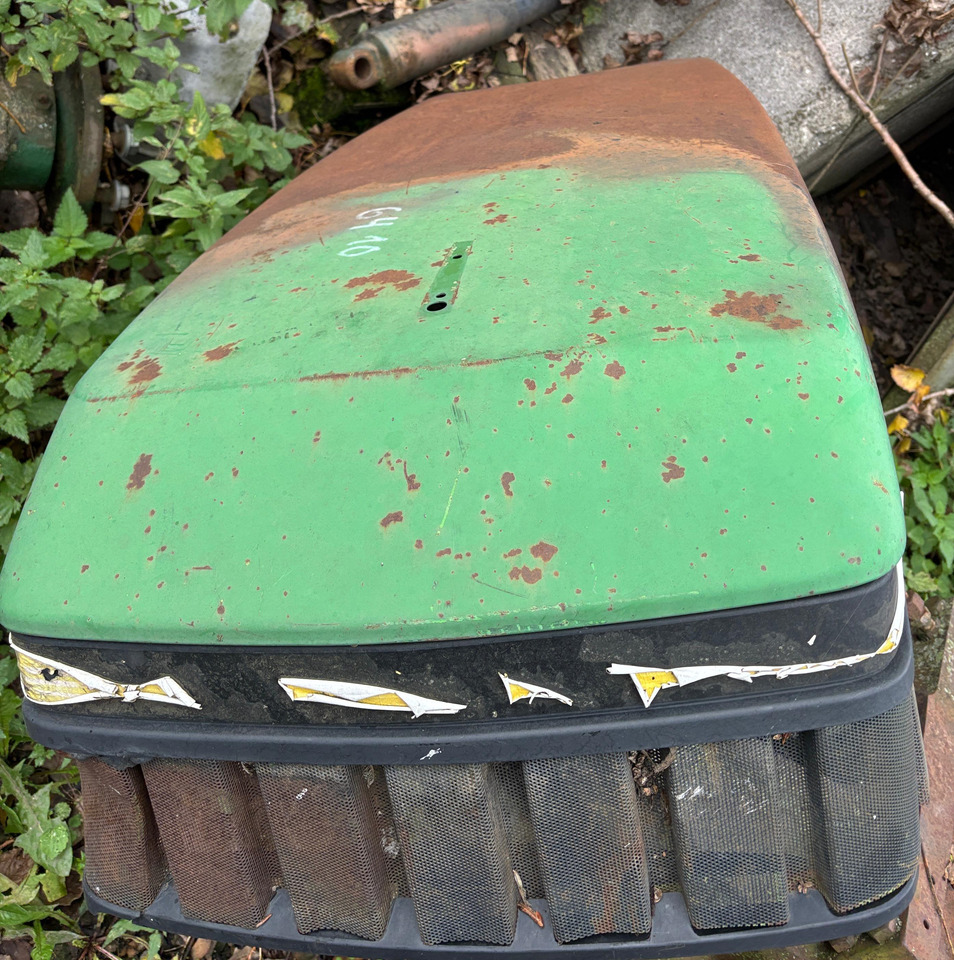 John Deere 6100 6200 6300 6400 Maska - Hood for Agricultural machinery: picture 3 John Deere 6100 6200 6300 6400 Maska - Hood for Agricultural machinery: picture 3