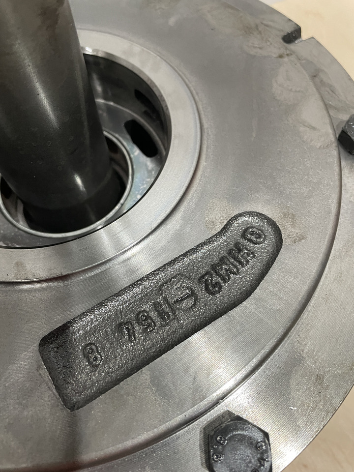 John Deere 6300 6100 6200 6400 - sprzęgło - obudowa wałek satelity RE47293 - Clutch and parts for Agricultural machinery: picture 3 John Deere 6300 6100 6200 6400 - sprzęgło - obudowa wałek satelity RE47293 - Clutch and parts for Agricultural machinery: picture 3