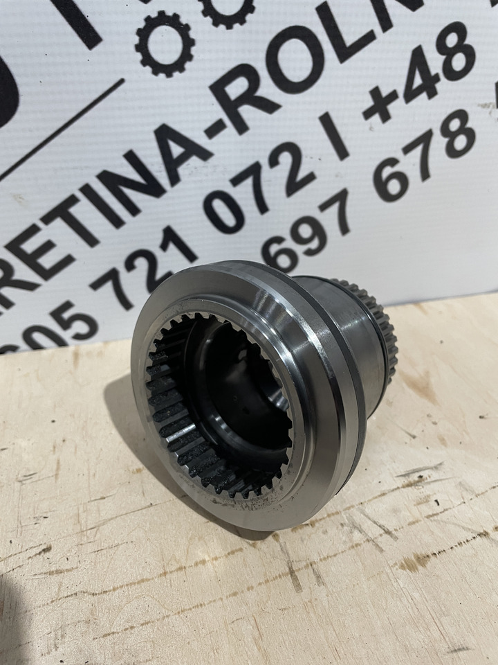 John Deere 6300 6100 6200 6400 - wał sprzęgła RE61245 - Clutch and parts for Agricultural machinery: picture 3 John Deere 6300 6100 6200 6400 - wał sprzęgła RE61245 - Clutch and parts for Agricultural machinery: picture 3