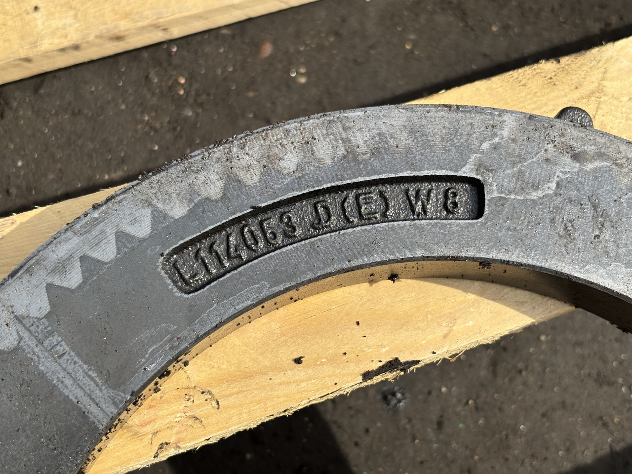 John Deere 6630 Tarcza Płytka Hamulcowa L114053 - Brake disc for Agricultural machinery: picture 2 John Deere 6630 Tarcza Płytka Hamulcowa L114053 - Brake disc for Agricultural machinery: picture 2