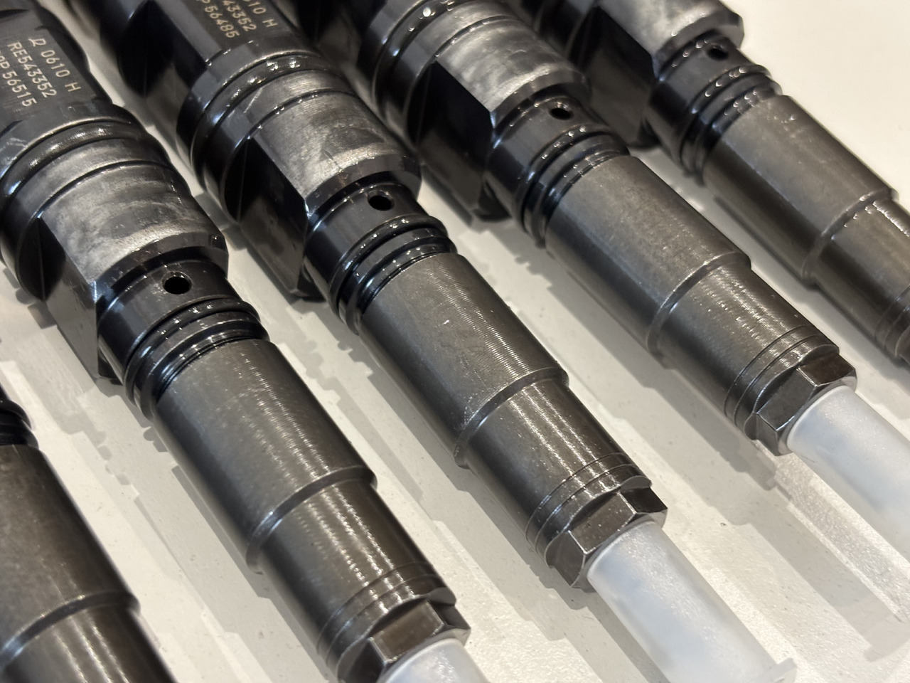 John Deere 9.0L HPCR RE543352 Wtryskiwacz Wtryskiwacze 095000-0610 RE543605 0610 PO REGENERACJI - Injector for Agricultural machinery: picture 4 John Deere 9.0L HPCR RE543352 Wtryskiwacz Wtryskiwacze 095000-0610 RE543605 0610 PO REGENERACJI - Injector for Agricultural machinery: picture 4