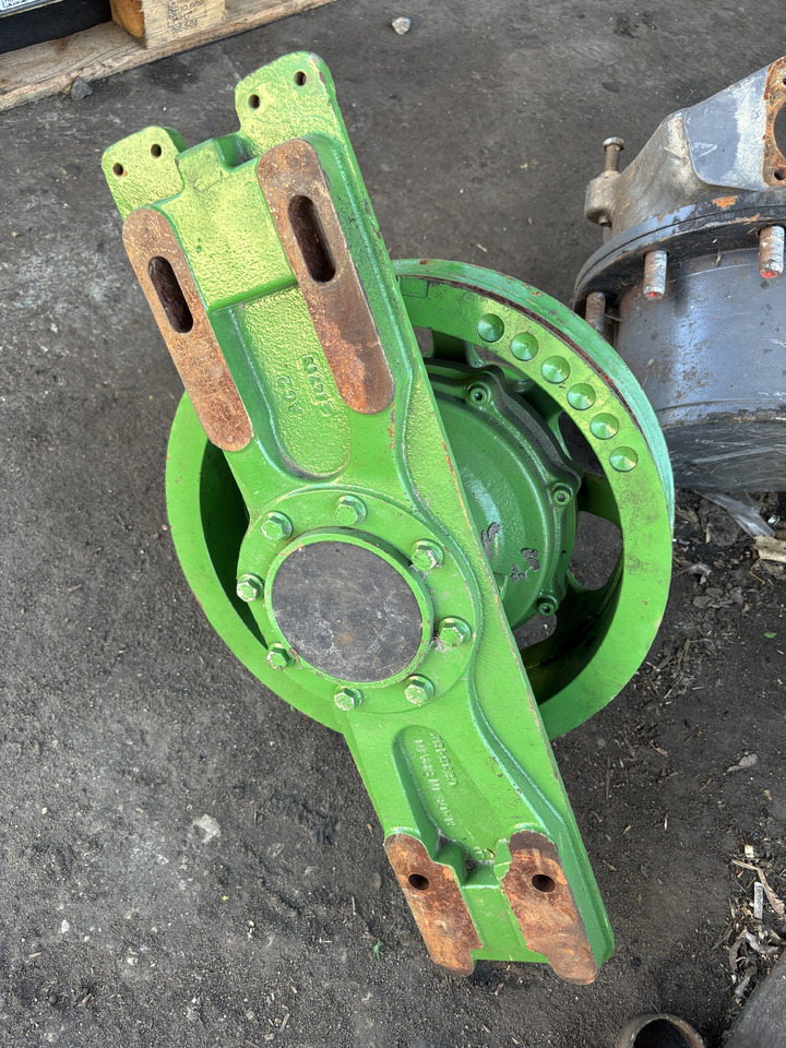 John Deere X9 1000 1100 - Front End Belt Drive Sheave, Fixed Speed W/ Clutch, LH - Belt for Agricultural machinery: picture 3 John Deere X9 1000 1100 - Front End Belt Drive Sheave, Fixed Speed W/ Clutch, LH - Belt for Agricultural machinery: picture 3