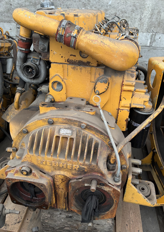 Liebherr D904T D 904 T Silnik Kompletny Blok Koło Zamachowe Wał Korbowy Pokrywa Miska CZĘŚCI - Flywheel for Agricultural machinery: picture 4 Liebherr D904T D 904 T Silnik Kompletny Blok Koło Zamachowe Wał Korbowy Pokrywa Miska CZĘŚCI - Flywheel for Agricultural machinery: picture 4