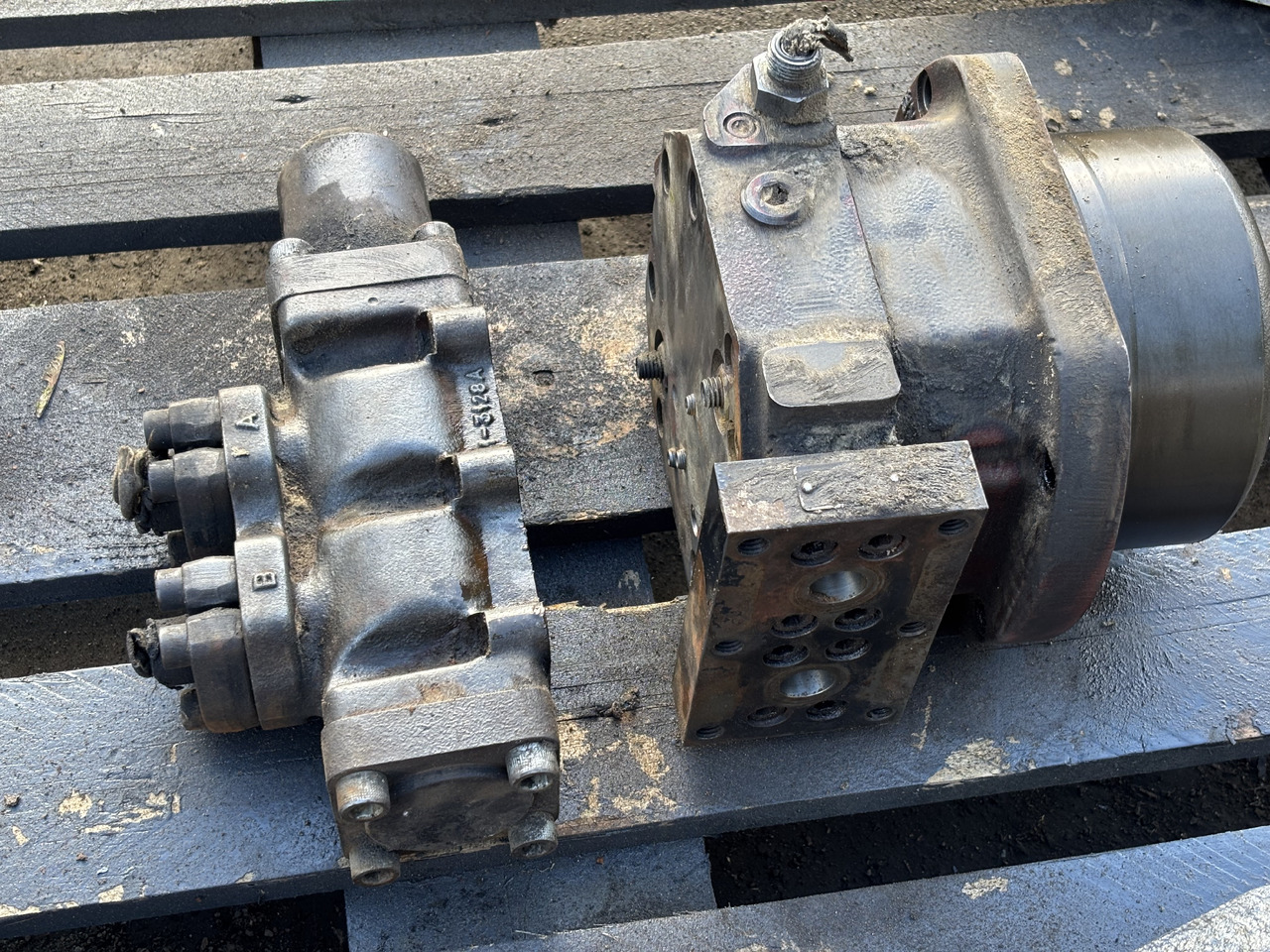 Linde HMV63-01 Pompa Hydrauliczna Tłokowa Silnik - Hydraulic pump for Agricultural machinery: picture 4 Linde HMV63-01 Pompa Hydrauliczna Tłokowa Silnik - Hydraulic pump for Agricultural machinery: picture 4