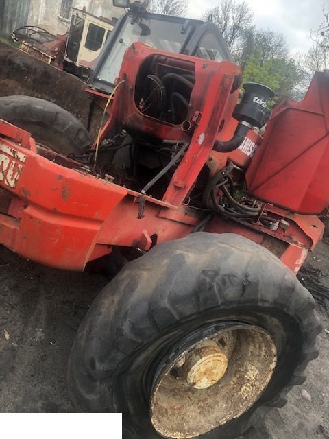 Manitou 628 - Piasta - Wheel hub for Agricultural machinery: picture 1 Manitou 628 - Piasta - Wheel hub for Agricultural machinery: picture 1