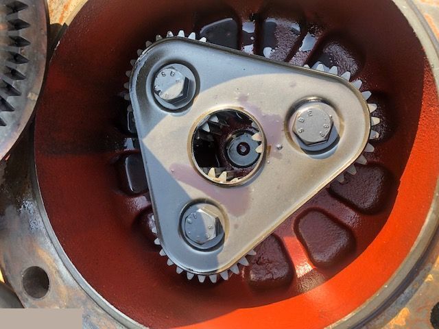 Manitou Clark Hurth - Piasta - Wheel hub for Agricultural machinery: picture 1 Manitou Clark Hurth - Piasta - Wheel hub for Agricultural machinery: picture 1