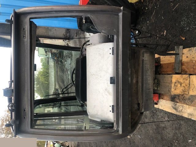 Manitou - Kabina - Cab for Agricultural machinery: picture 2 Manitou - Kabina - Cab for Agricultural machinery: picture 2