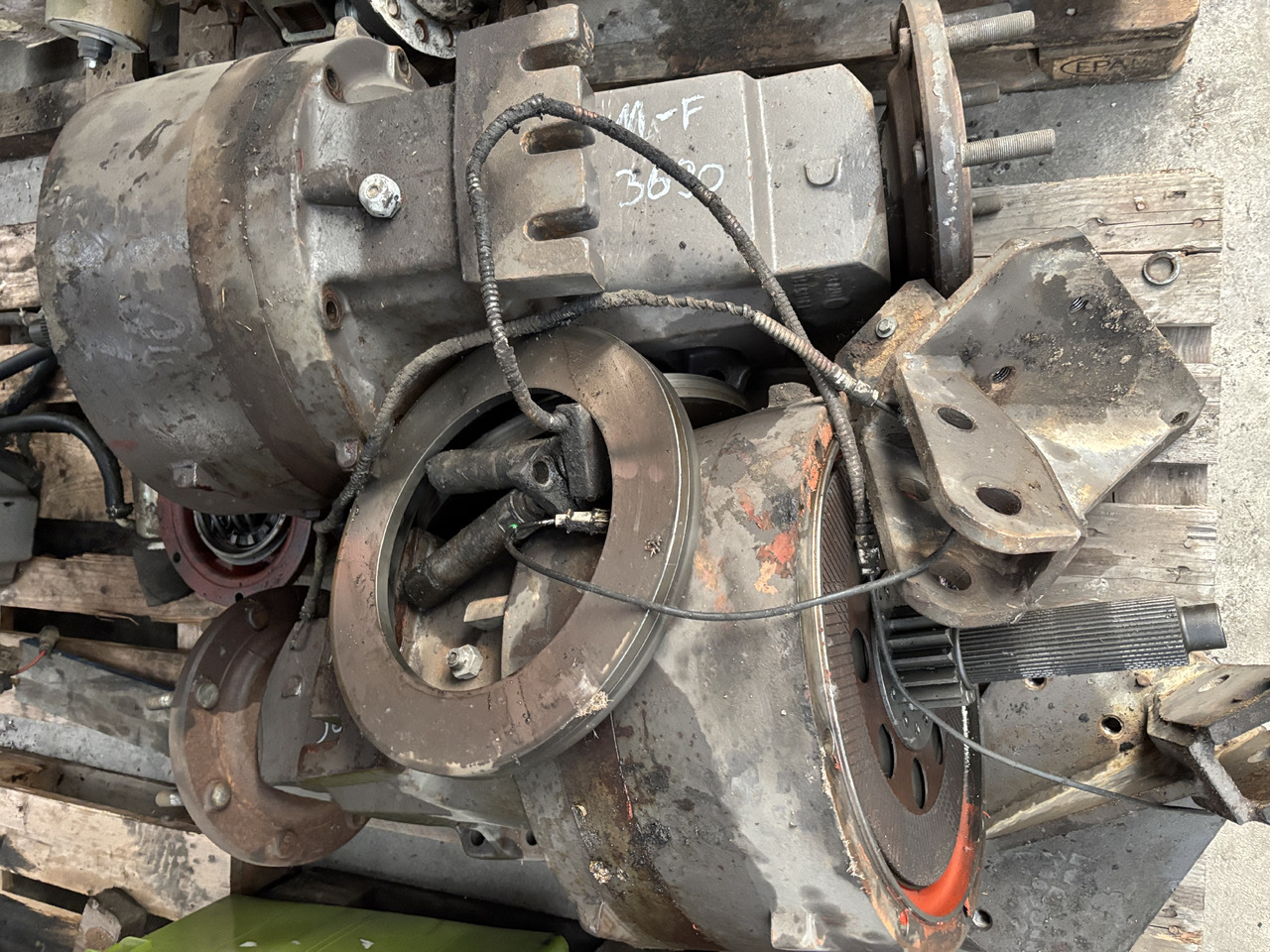 Massey Ferguson 3690 Tłok Hamulcowy 3617620M2 - Brake parts for Agricultural machinery: picture 4 Massey Ferguson 3690 Tłok Hamulcowy 3617620M2 - Brake parts for Agricultural machinery: picture 4