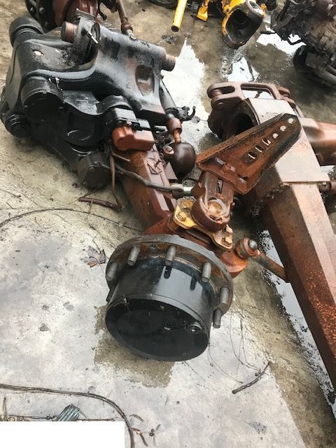 Massey Ferguson 6495 - Zwrotnica - Steering knuckle for Agricultural machinery: picture 3 Massey Ferguson 6495 - Zwrotnica - Steering knuckle for Agricultural machinery: picture 3