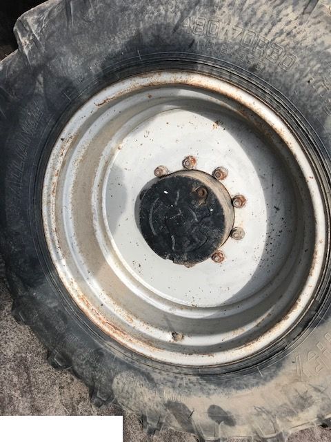 Massey Ferguson - Felga 16x30 - Rim for Agricultural machinery: picture 1 Massey Ferguson - Felga 16x30 - Rim for Agricultural machinery: picture 1