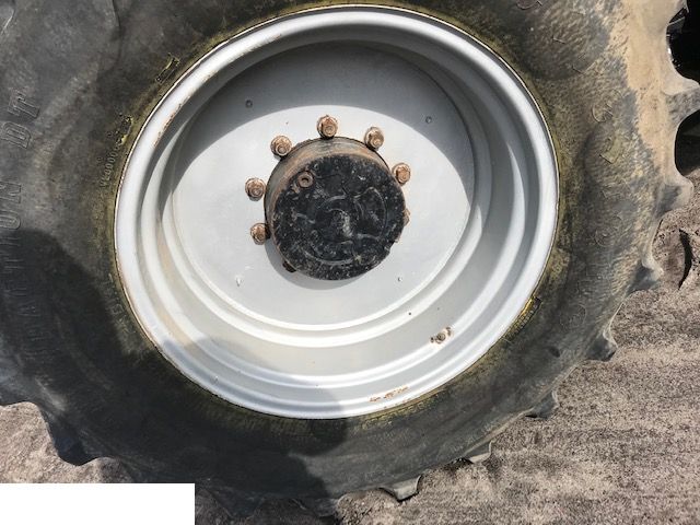 Massey Ferguson - Felga 16x30 - Rim for Agricultural machinery: picture 3 Massey Ferguson - Felga 16x30 - Rim for Agricultural machinery: picture 3